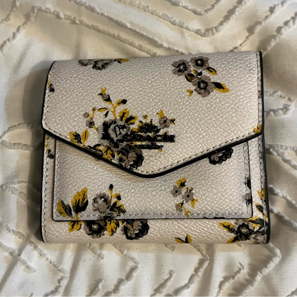 Coach White Floral Compact Wallet with Yellow and Black Accents